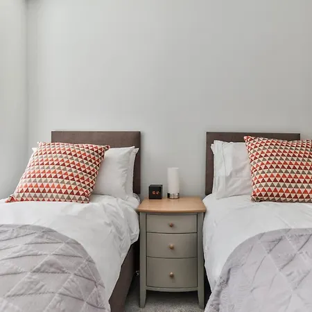 Finest Retreats - 13 Belle House - 3 Filey
